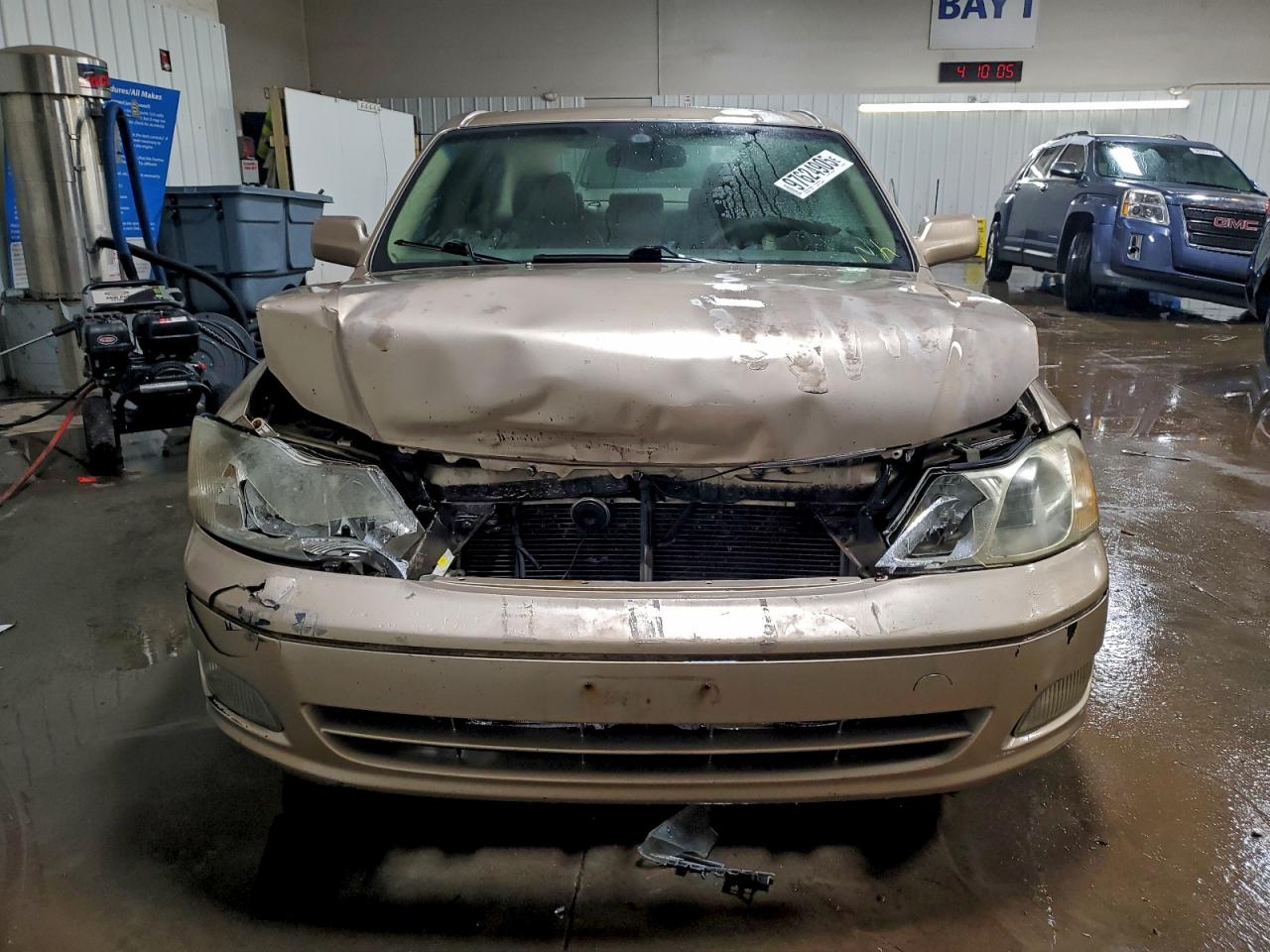 2002 TOYOTA AVALON XLS photo 5