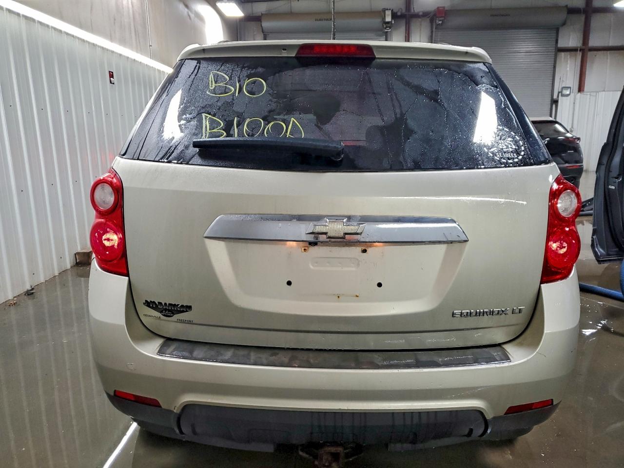 2013 CHEVROLET EQUINOX LT photo 6