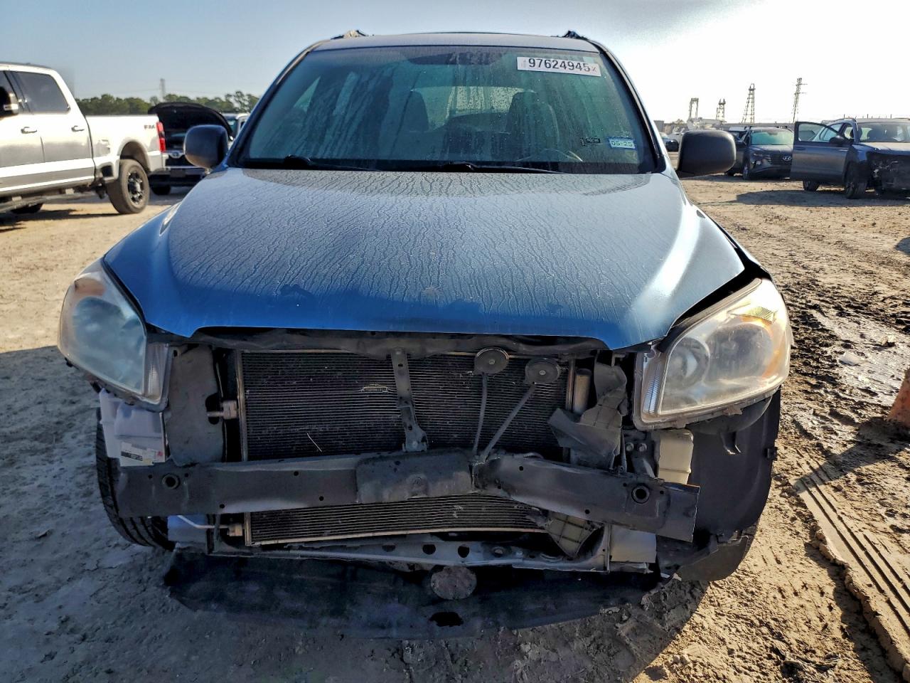 2011 TOYOTA RAV4 photo 5