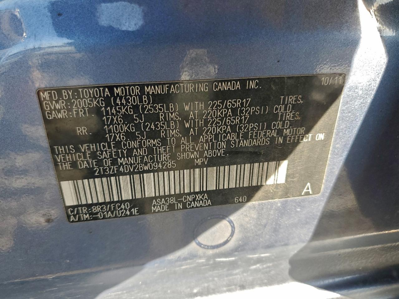 2011 TOYOTA RAV4 photo 13
