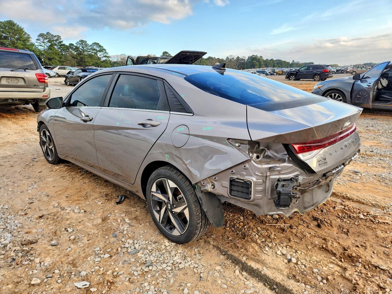 2021 HYUNDAI ELANTRA LIMITED photo 2