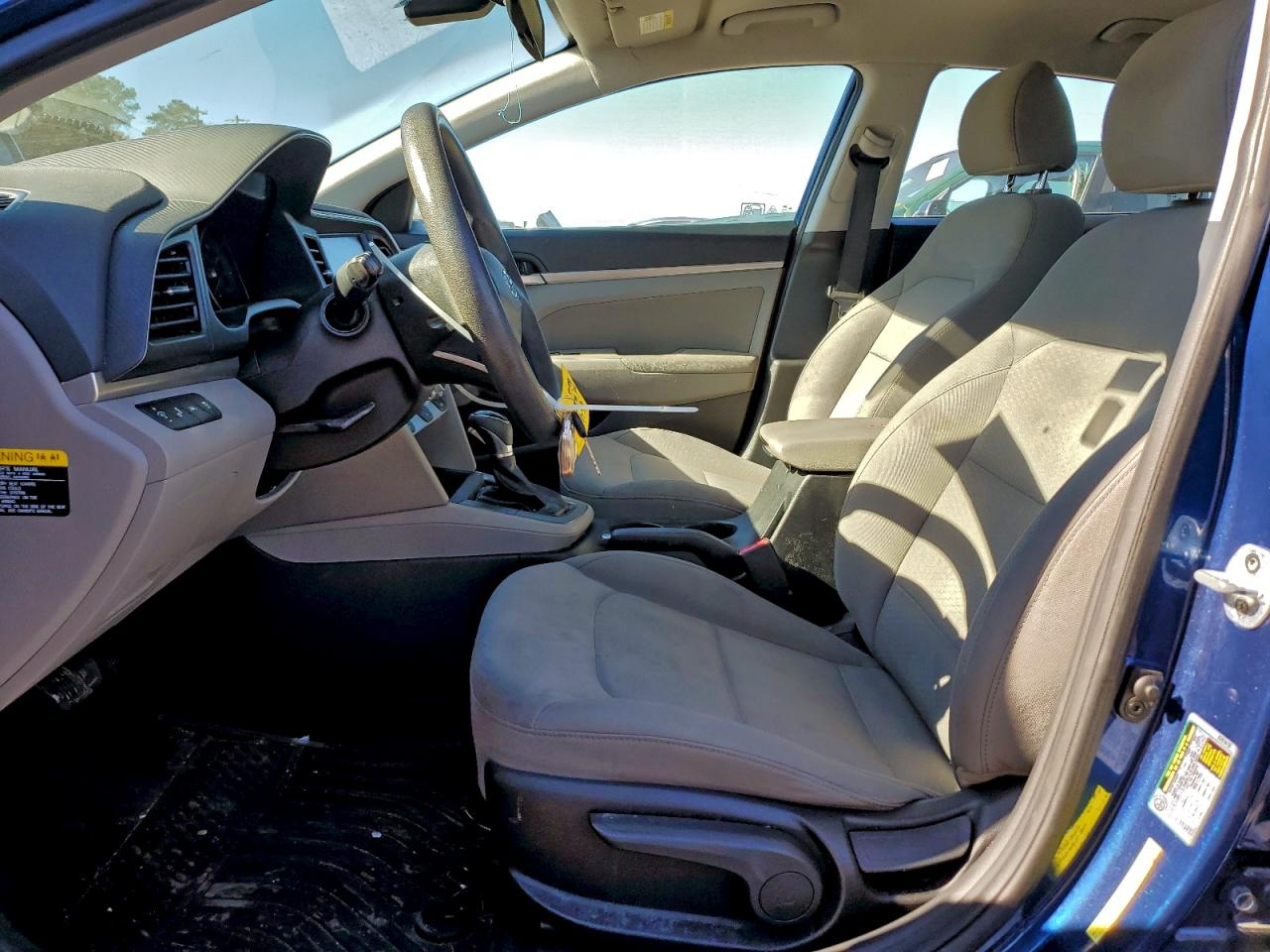 2019 HYUNDAI ELANTRA SEL photo 7