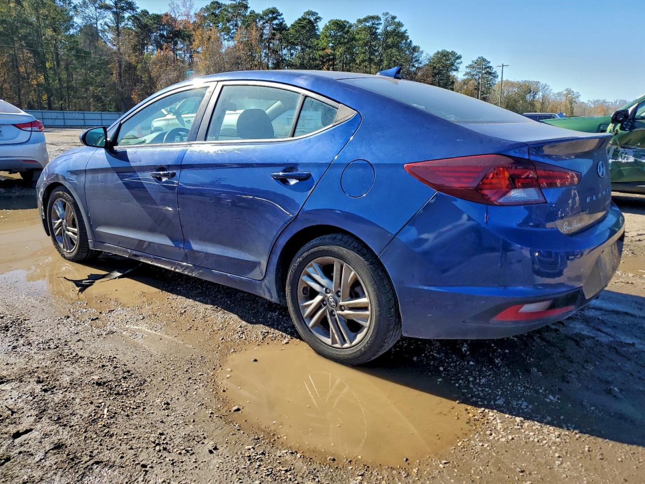 2019 HYUNDAI ELANTRA SEL photo 2