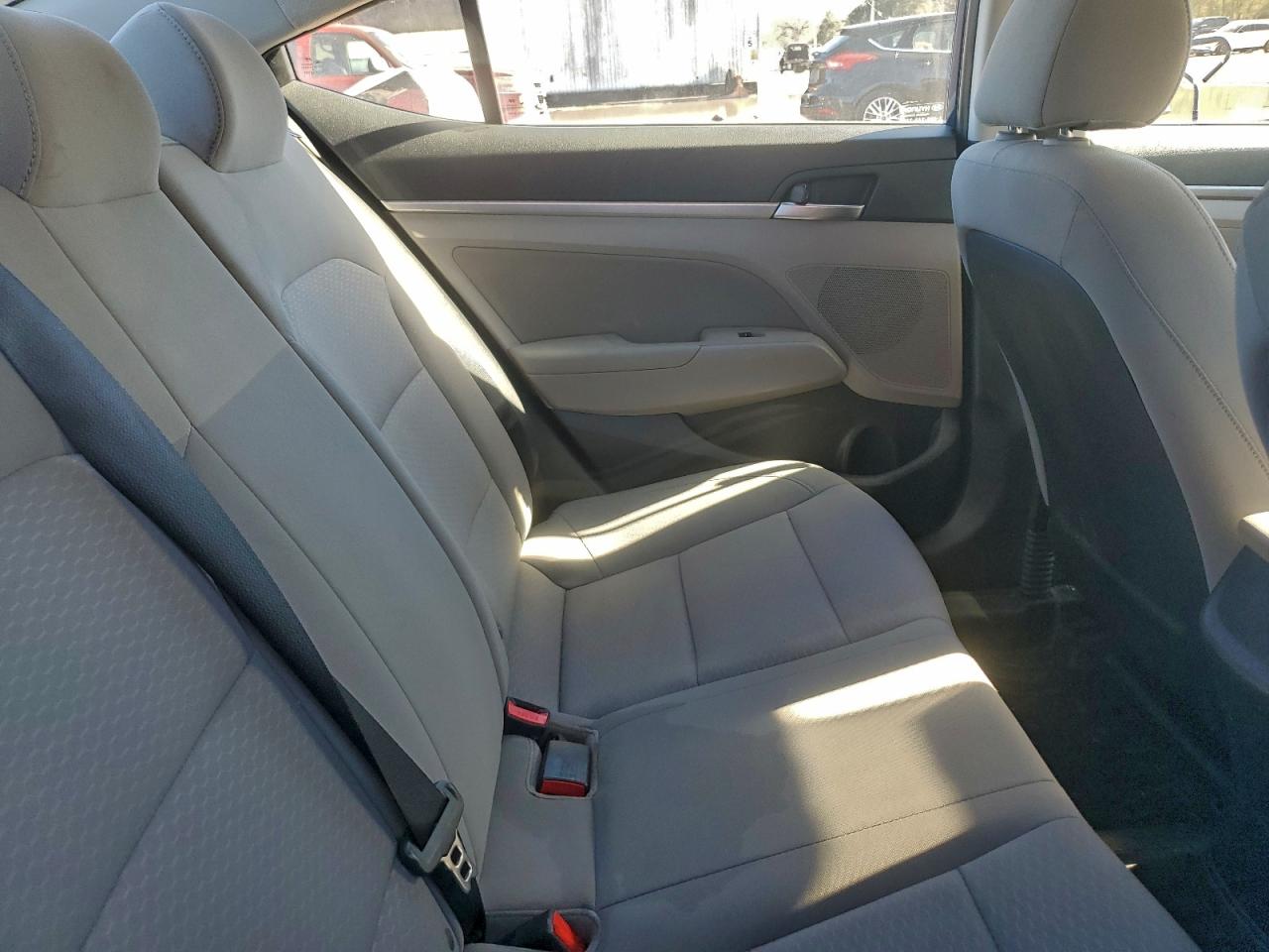 2019 HYUNDAI ELANTRA SEL photo 10