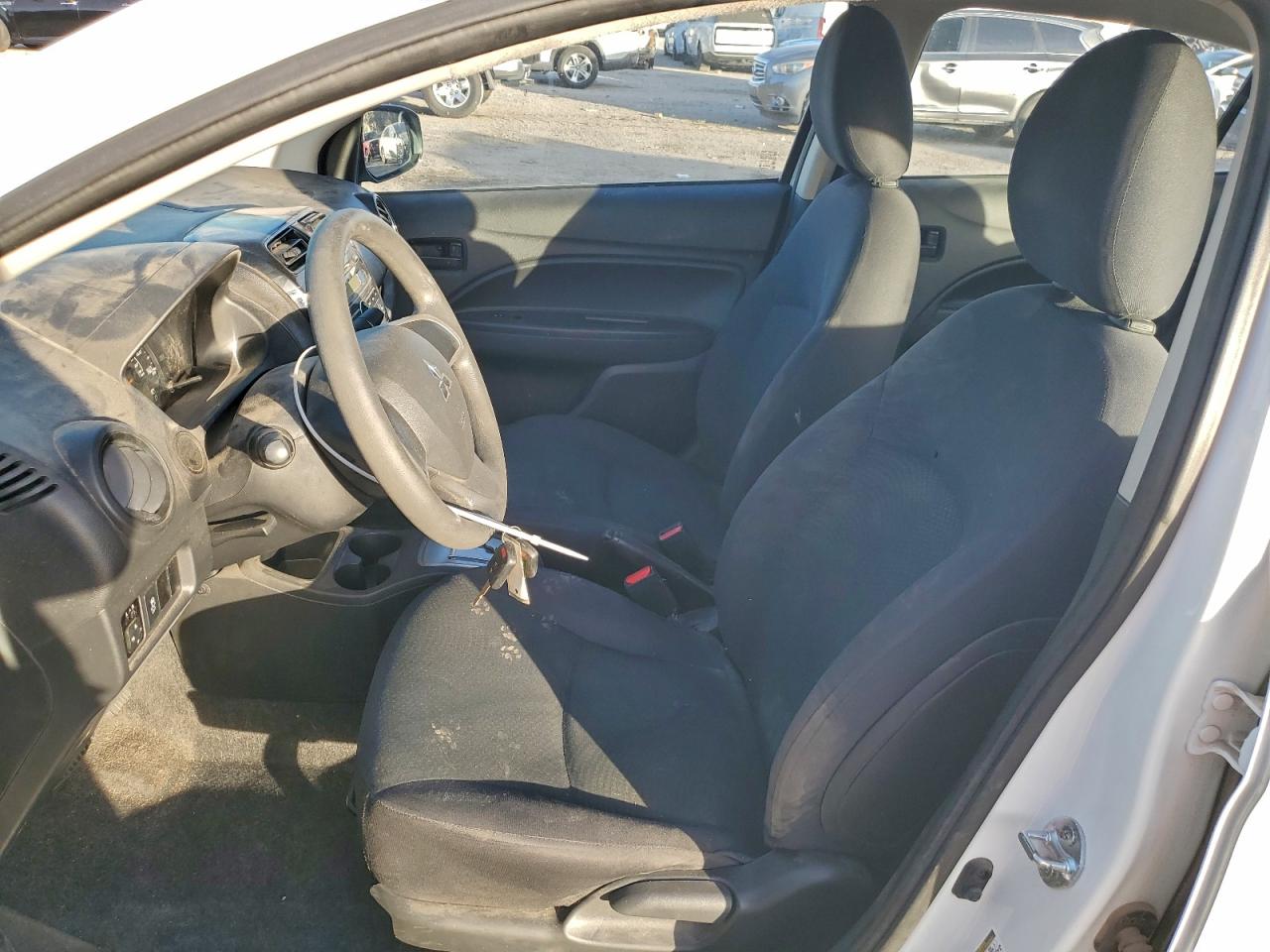 2017 MITSUBISHI MIRAGE G4 ES photo 7
