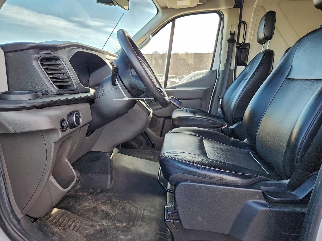2020 FORD TRANSIT 250 DELIVERY VAN photo 7