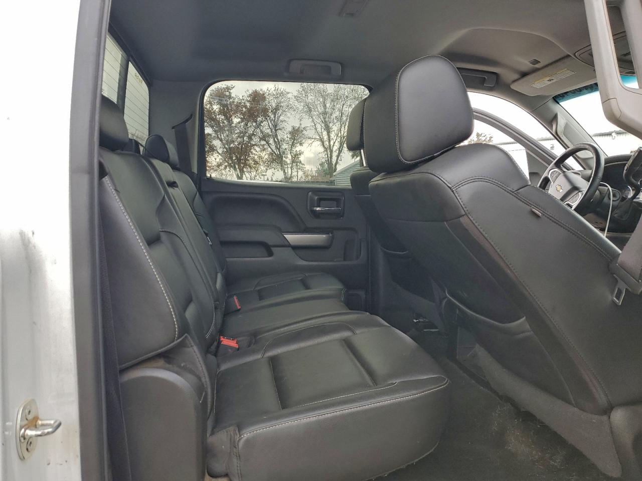 2017 CHEVROLET SILVERADO K1500 LT photo 10