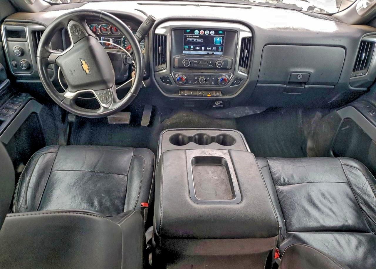 2017 CHEVROLET SILVERADO K1500 LT photo 8