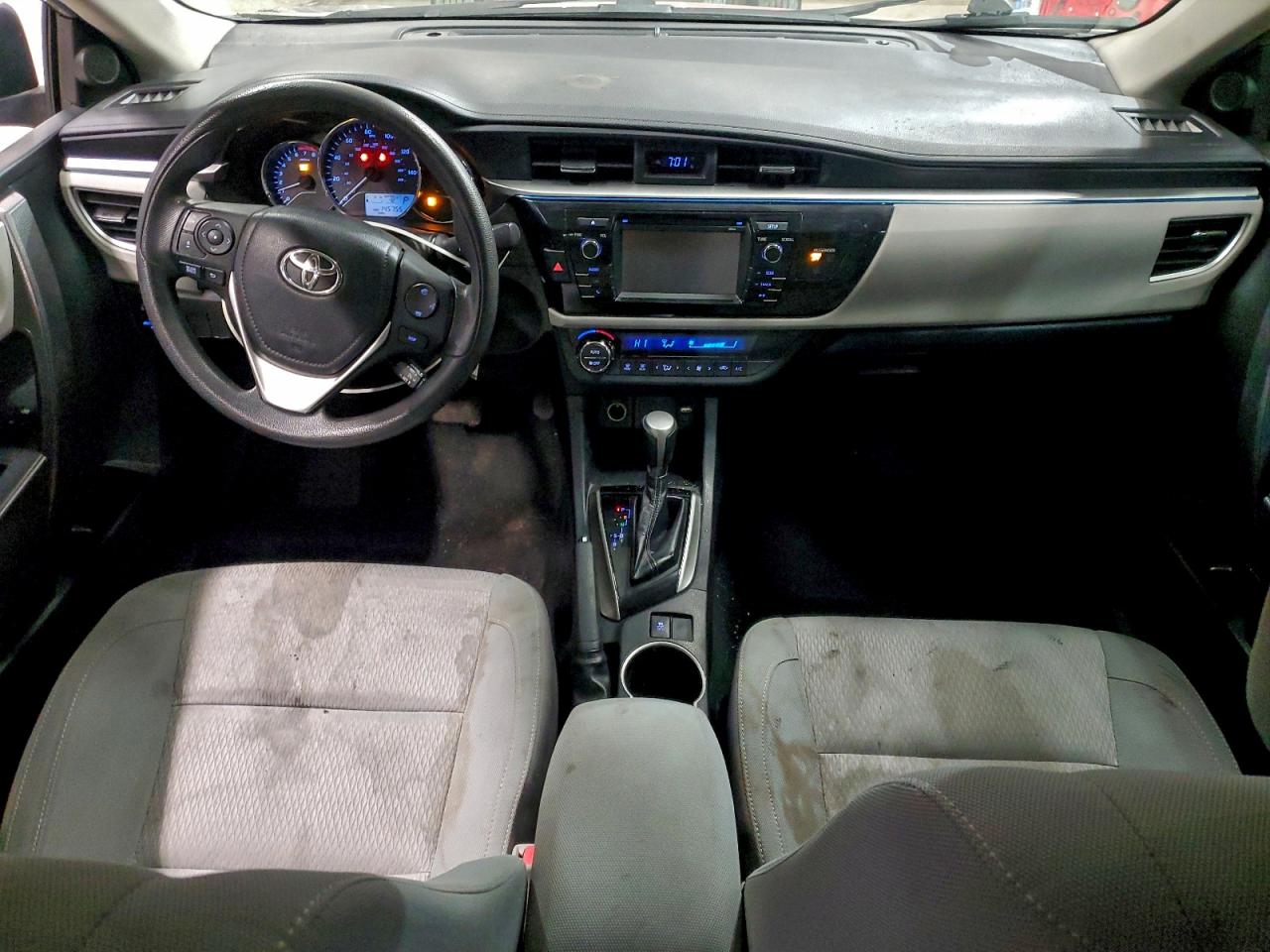2014 TOYOTA COROLLA L photo 8