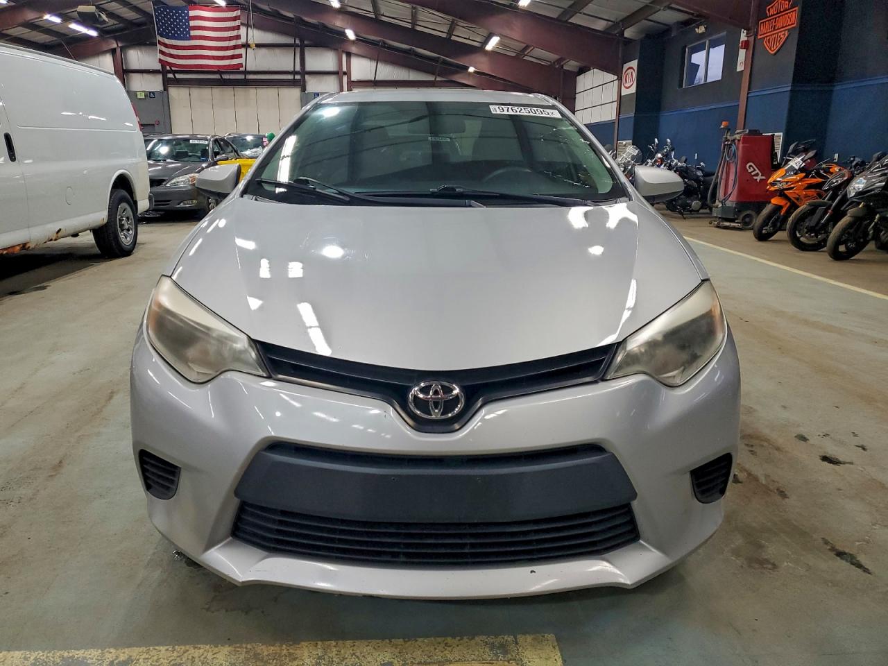 2014 TOYOTA COROLLA L photo 5
