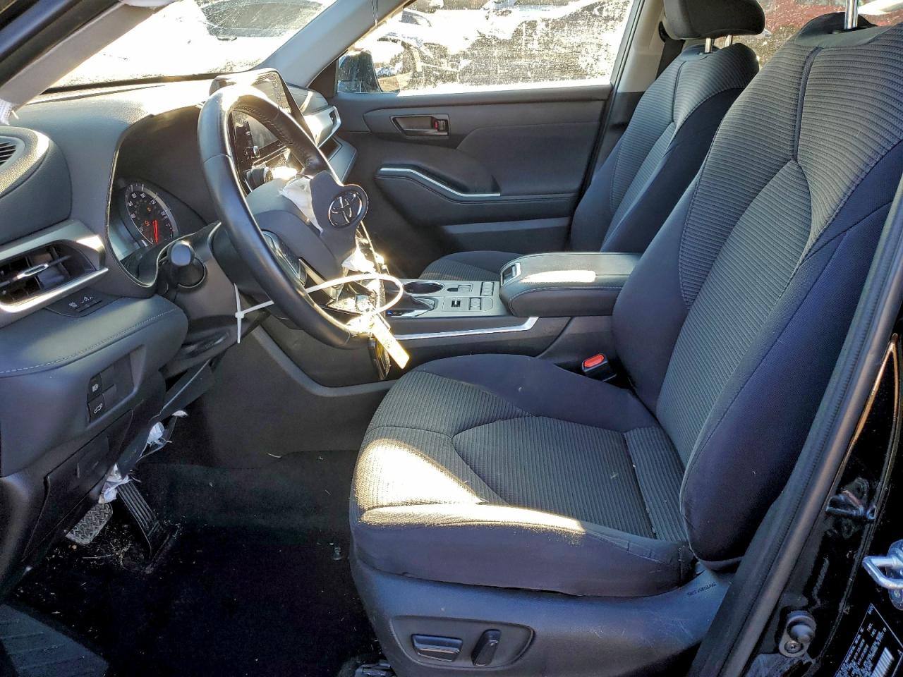 2021 TOYOTA HIGHLANDER L photo 7