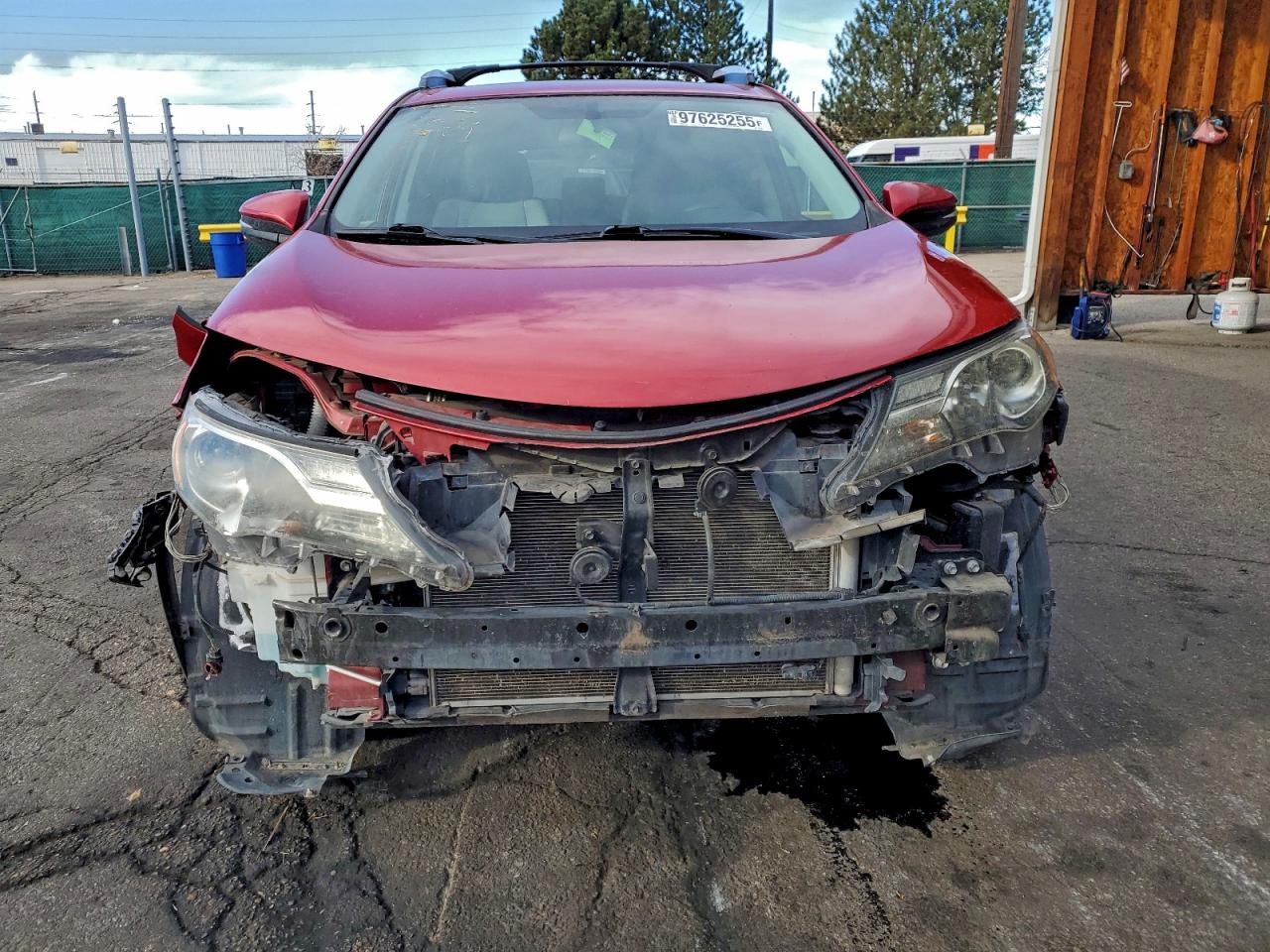 2015 TOYOTA RAV4 XLE photo 5