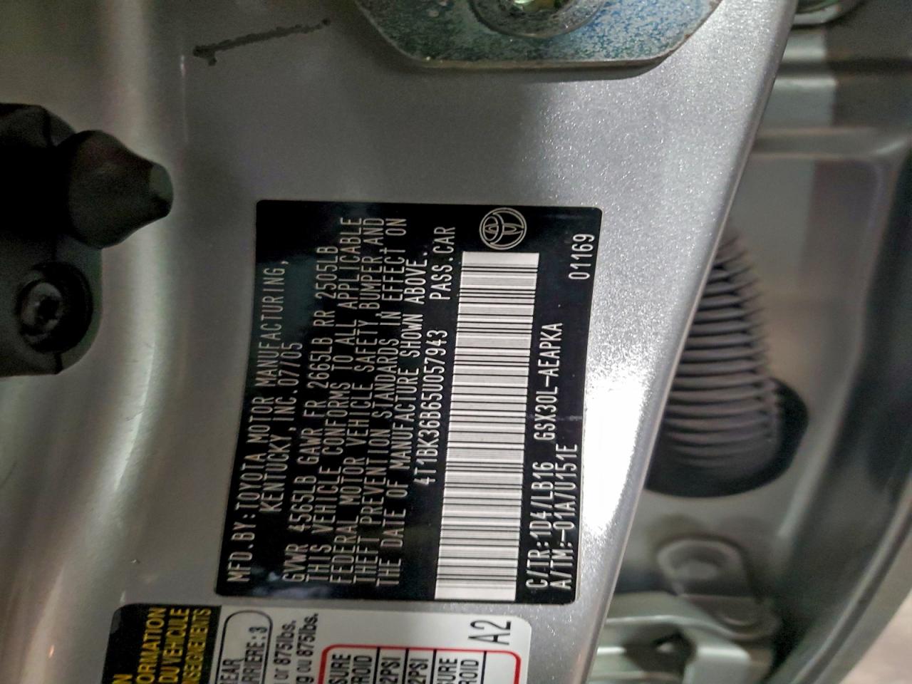 2005 TOYOTA AVALON XL photo 12
