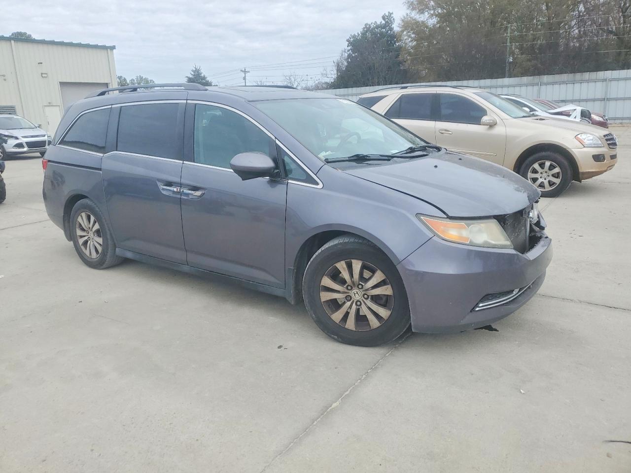 2016 HONDA ODYSSEY EXL photo 4