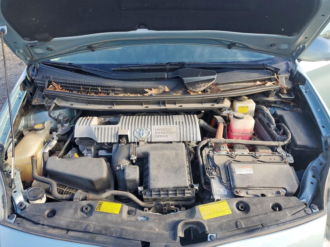 2014 TOYOTA PRIUS photo 11