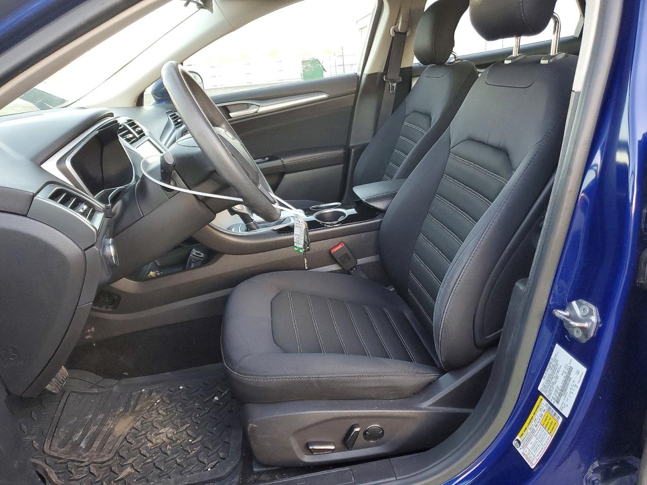 2013 FORD FUSION SE photo 7