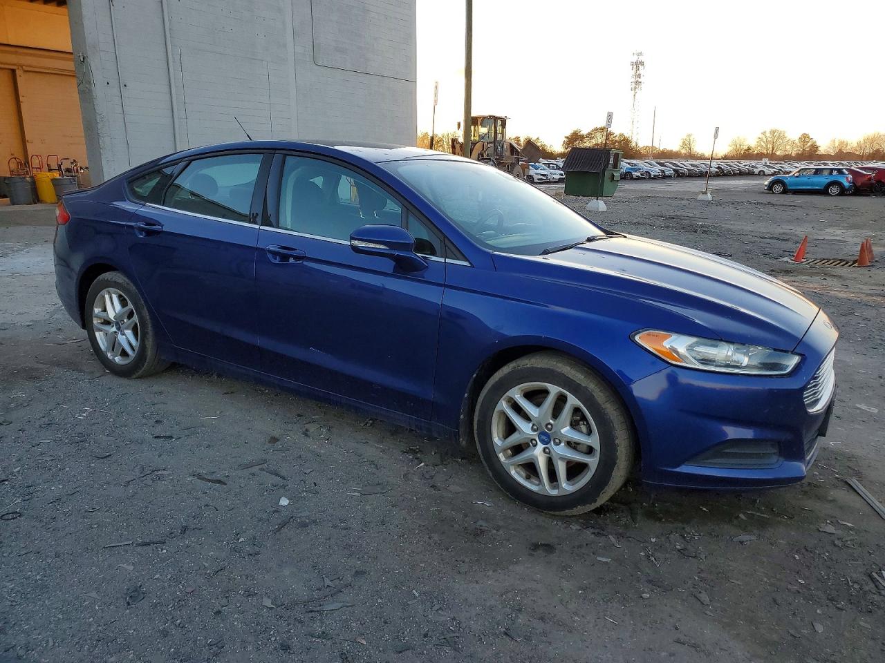 2013 FORD FUSION SE photo 4