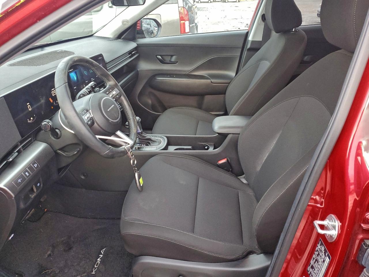 2024 HYUNDAI KONA SEL photo 7