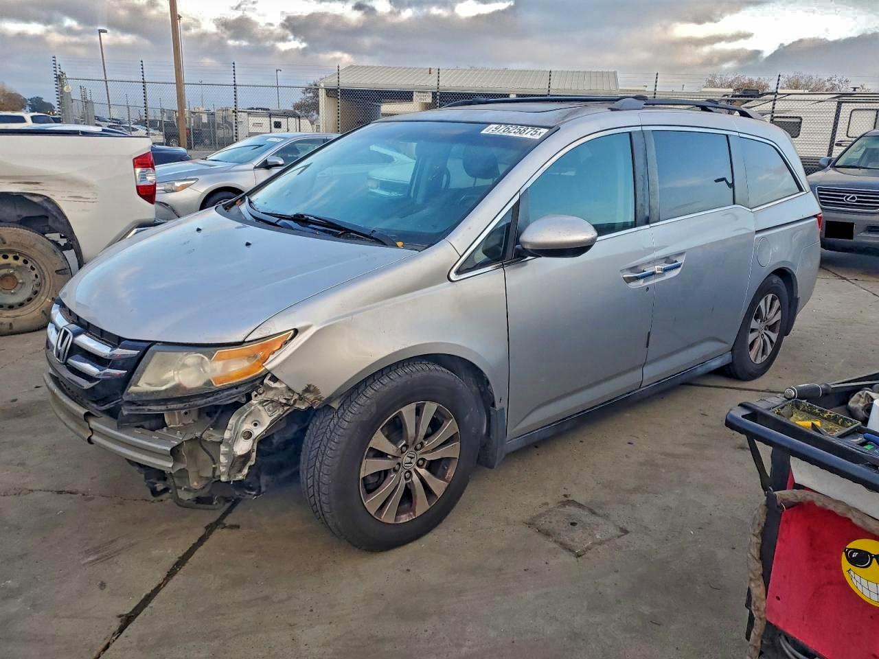 2014 HONDA ODYSSEY
