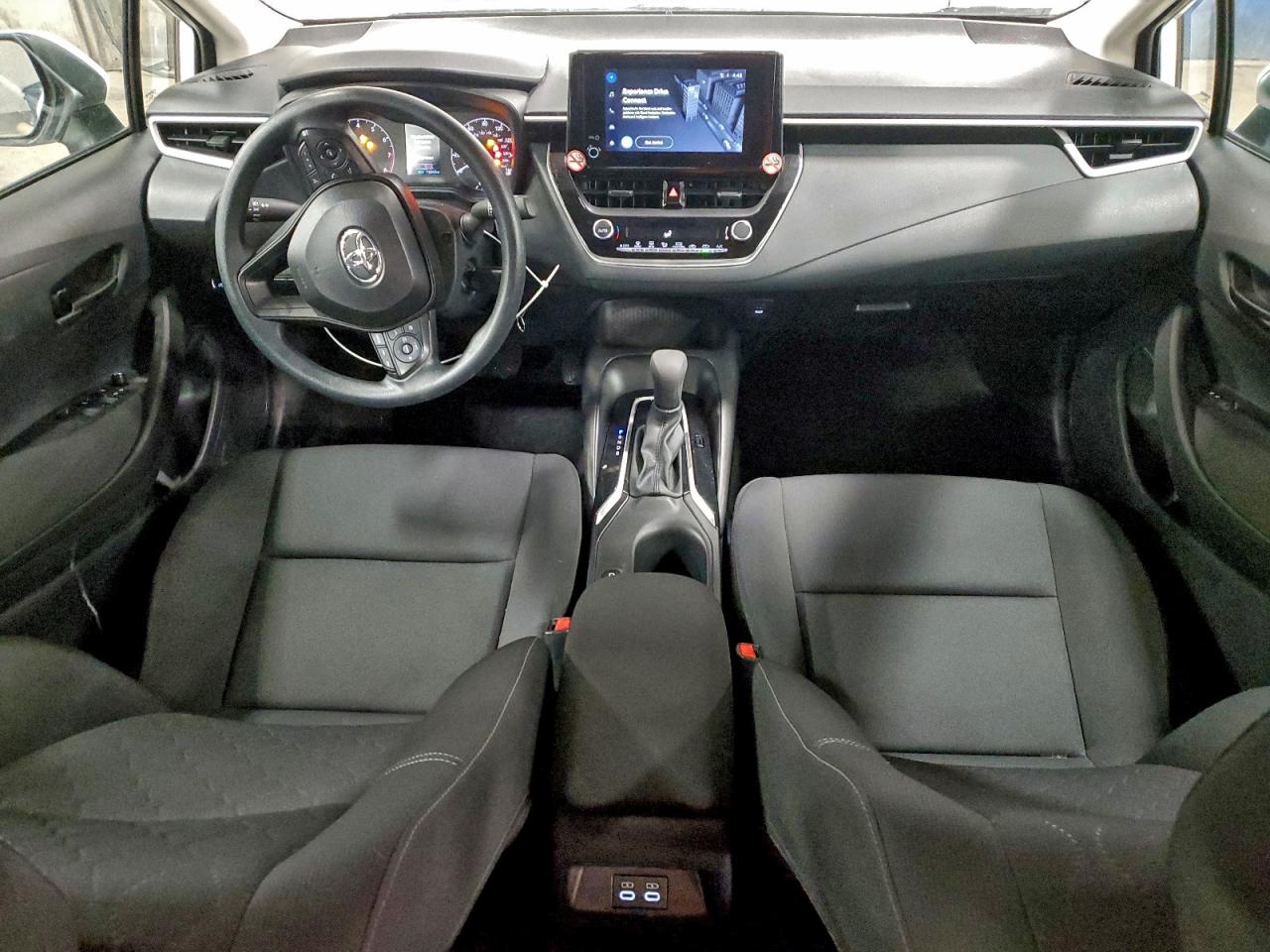 2025 TOYOTA COROLLA LE photo 8