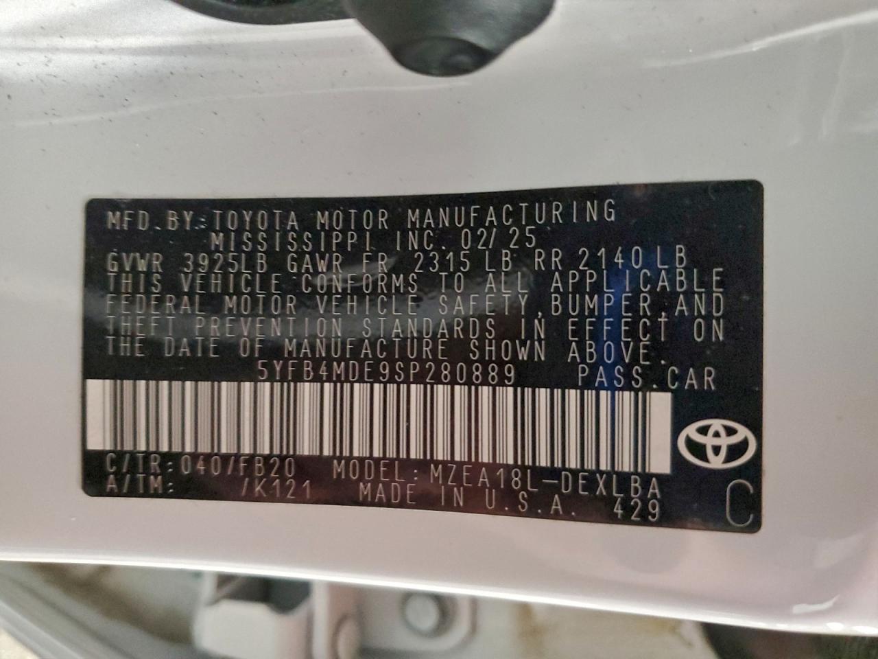 2025 TOYOTA COROLLA LE photo 12