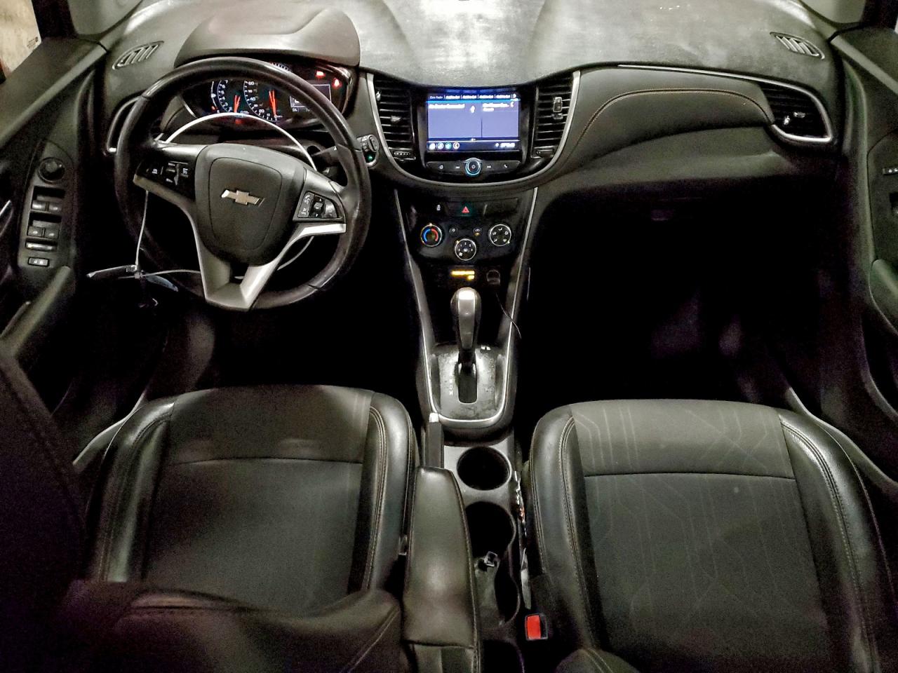 2020 CHEVROLET TRAX 1LT photo 8