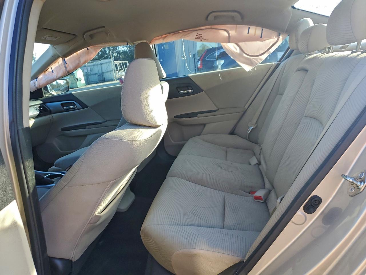 2015 HONDA ACCORD LX photo 10