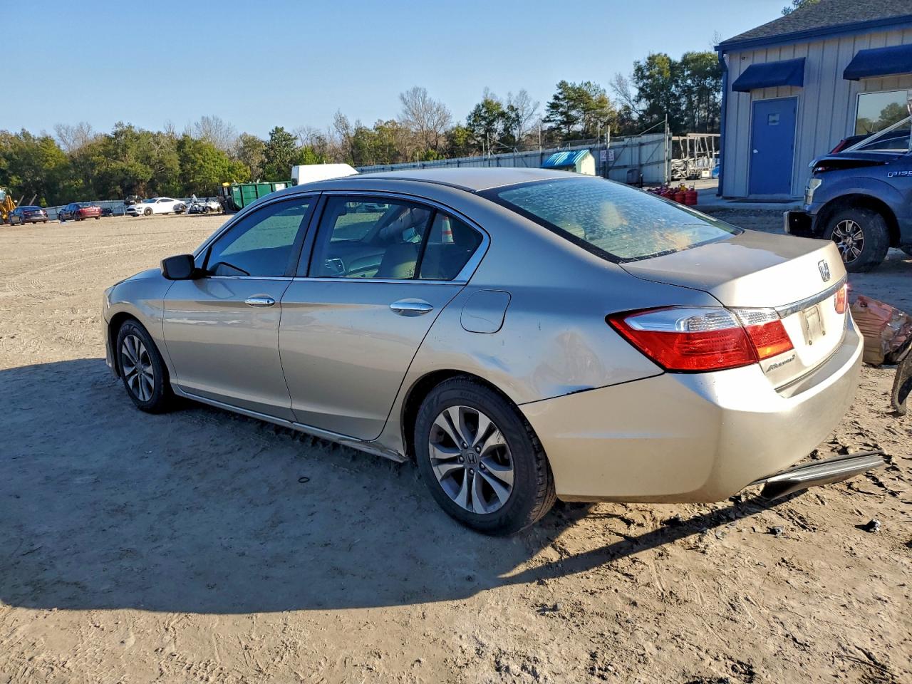 2015 HONDA ACCORD LX photo 2