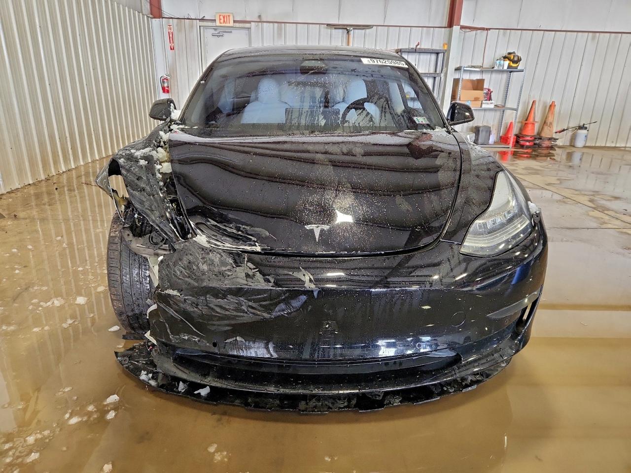 2022 TESLA MODEL 3 photo 5