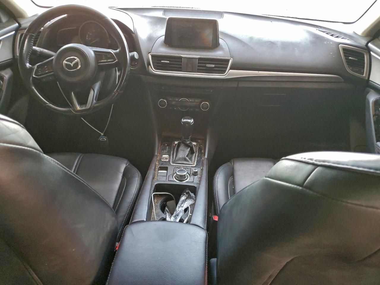 2018 MAZDA 3 TOURING photo 8