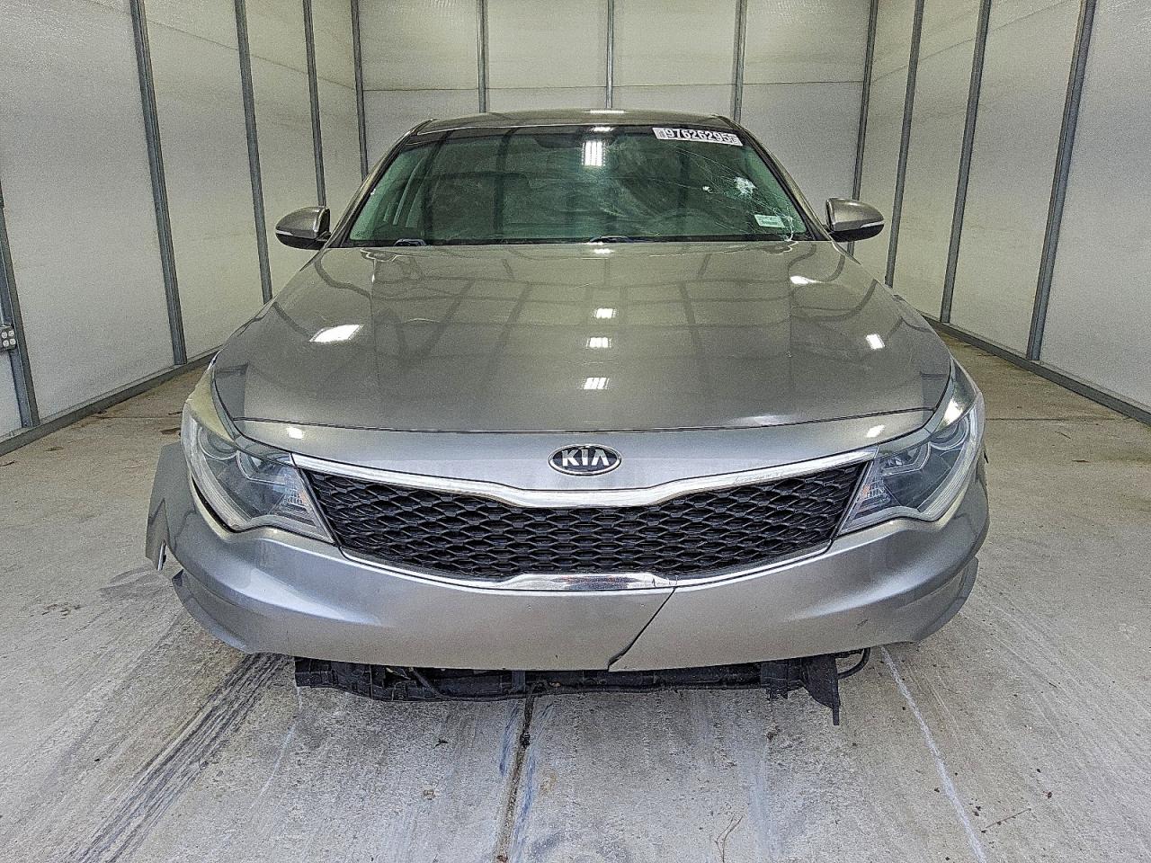 2018 KIA OPTIMA LX photo 5