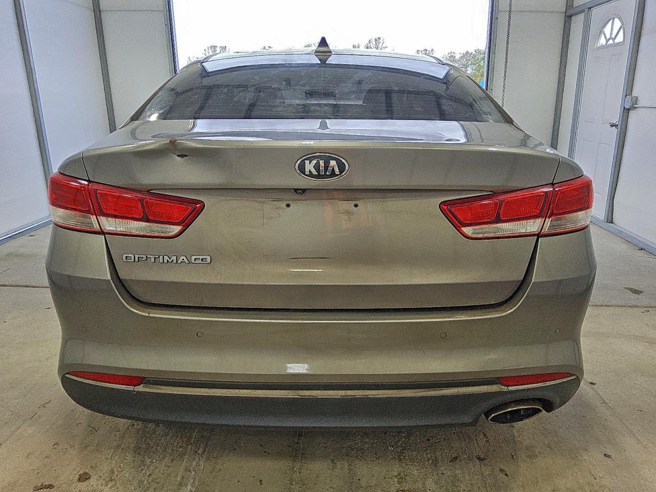 2018 KIA OPTIMA LX photo 6