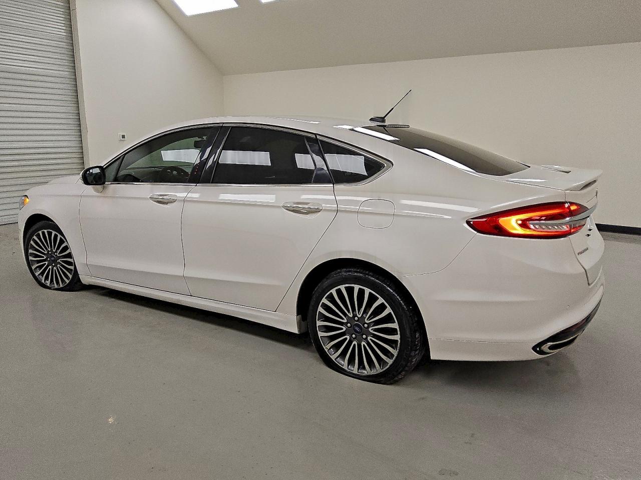 2018 FORD FUSION TITANIUM/PLATINUM photo 2