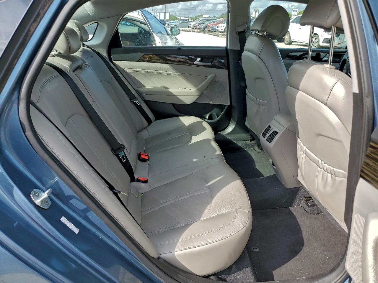 2016 HYUNDAI SONATA HYBRID photo 10