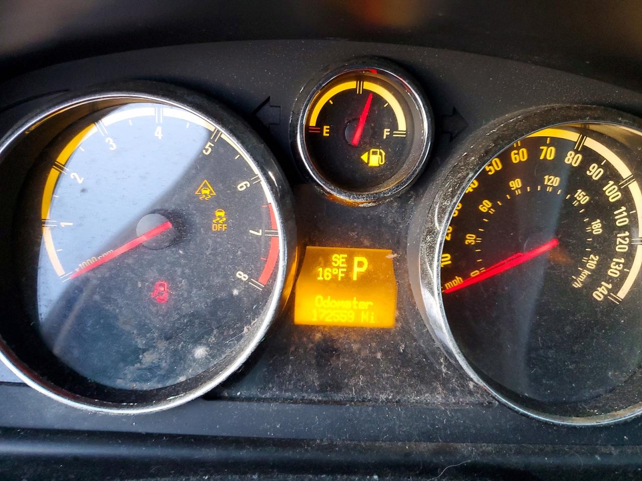 2009 SATURN VUE XE photo 9