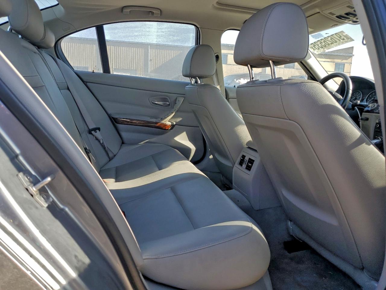 2011 BMW 328 I photo 10