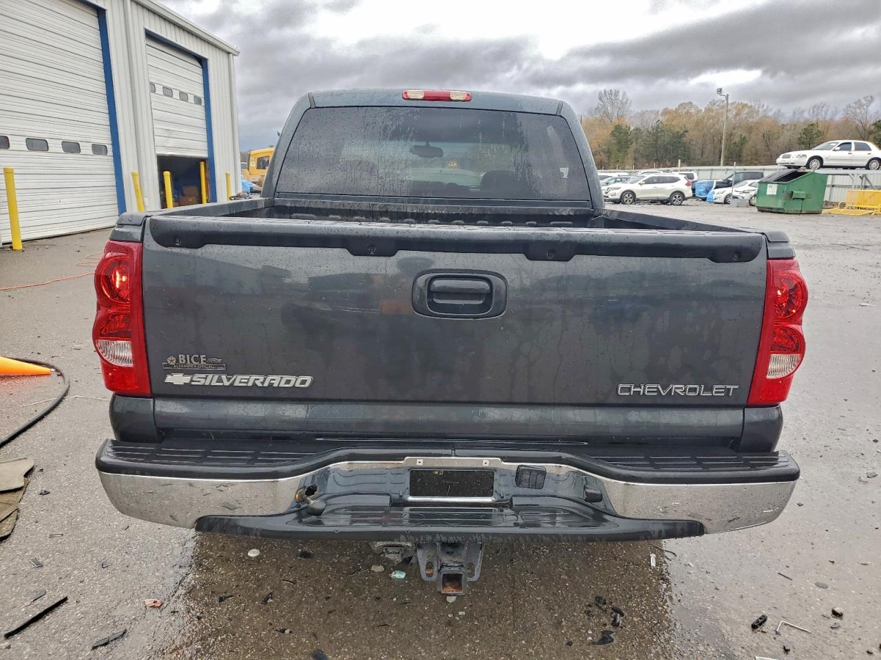 2005 CHEVROLET SILVERADO C1500 photo 6