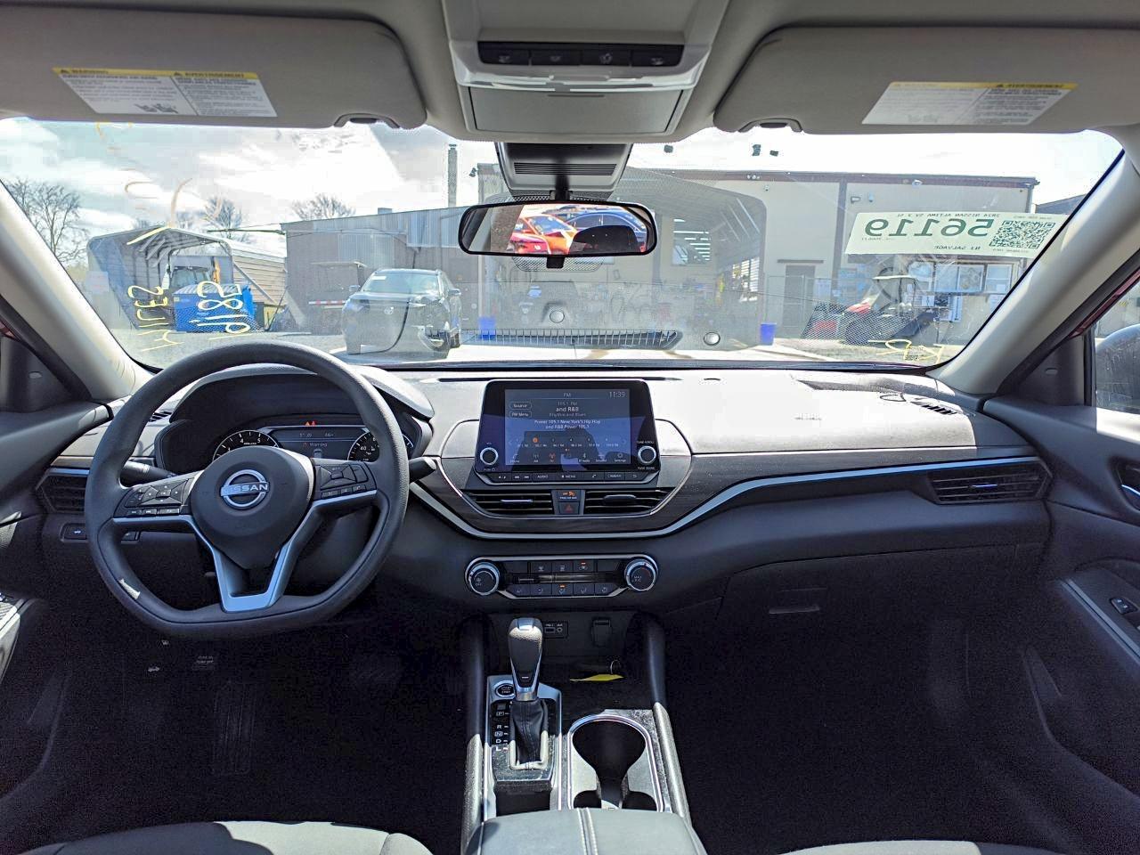 2024 NISSAN ALTIMA SV photo 9
