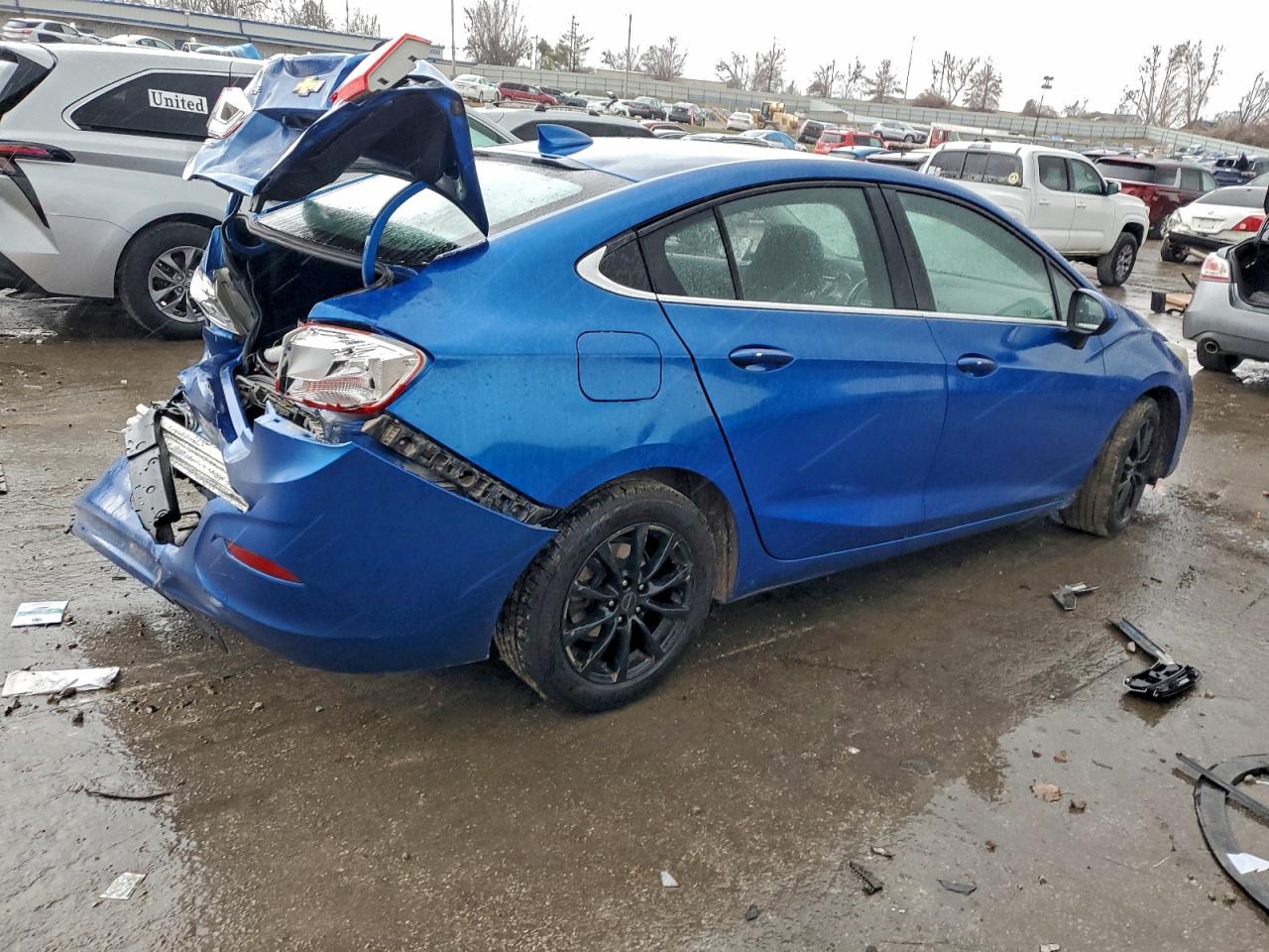 2017 CHEVROLET CRUZE LT photo 9