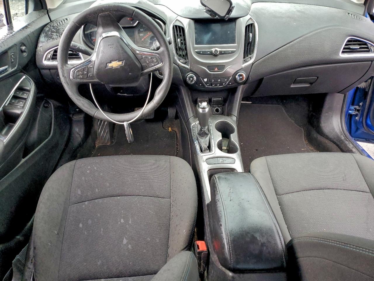 2017 CHEVROLET CRUZE LT photo 25