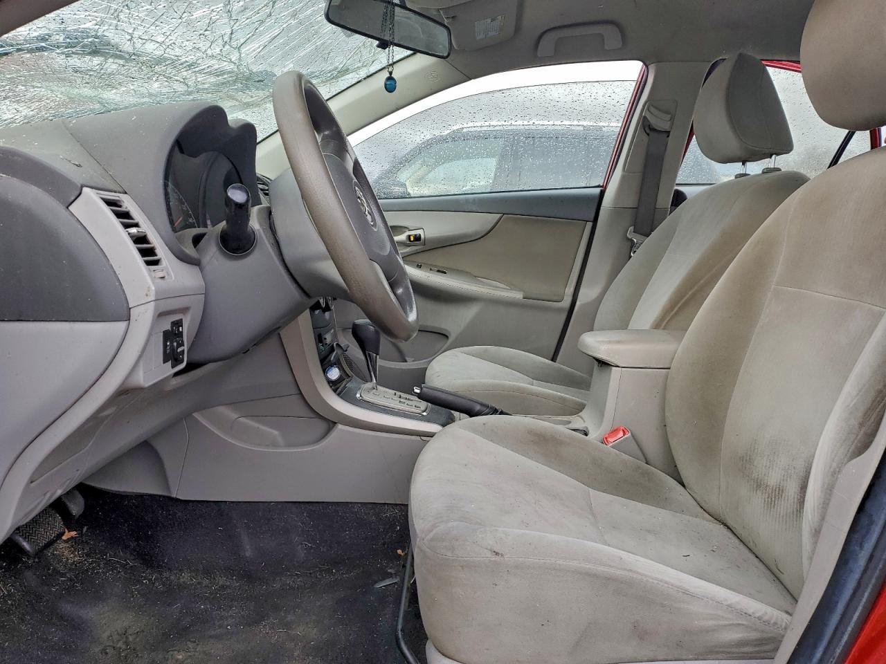 2010 TOYOTA COROLLA BASE photo 7