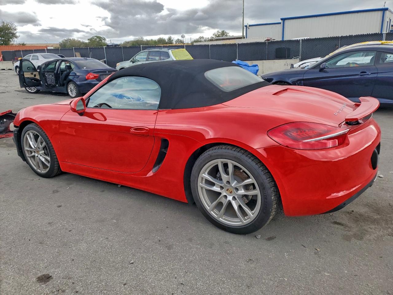 2013 PORSCHE BOXSTER photo 2