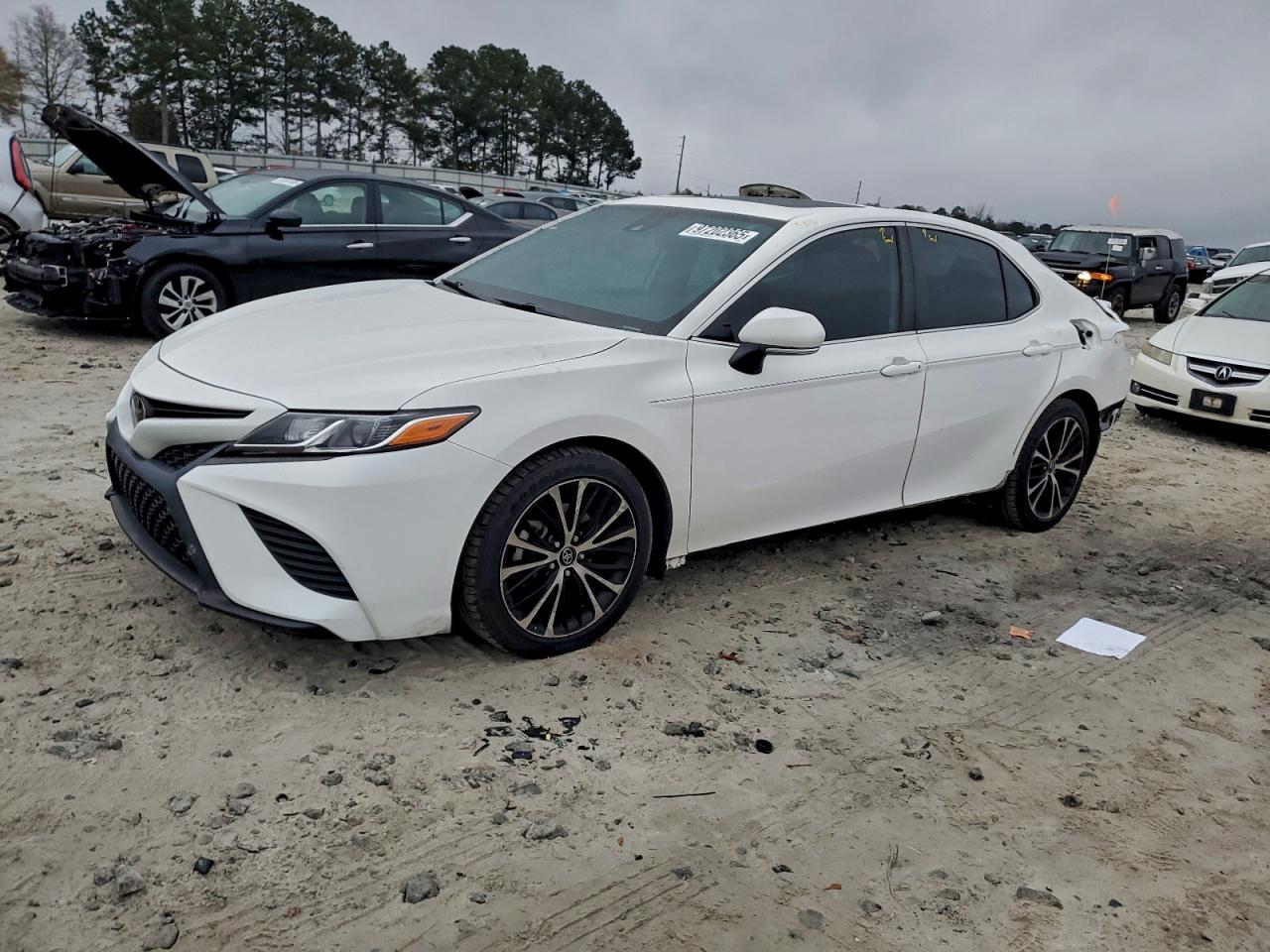 2020 TOYOTA CAMRY