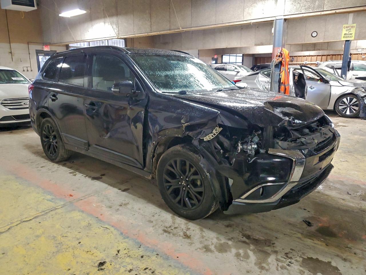 2018 MITSUBISHI OUTLANDER SE photo 4