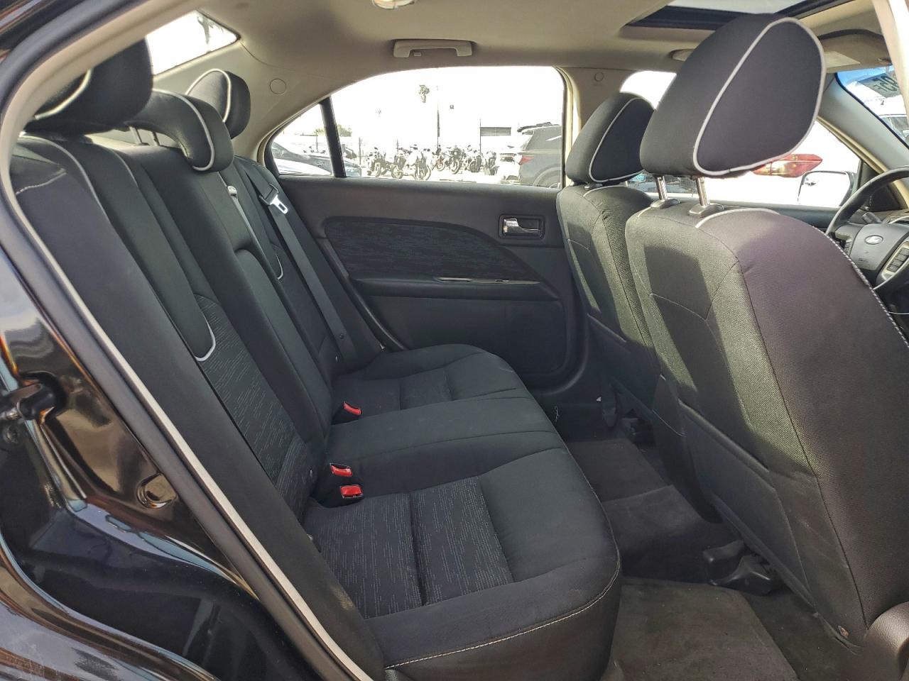 2011 FORD FUSION SE photo 10