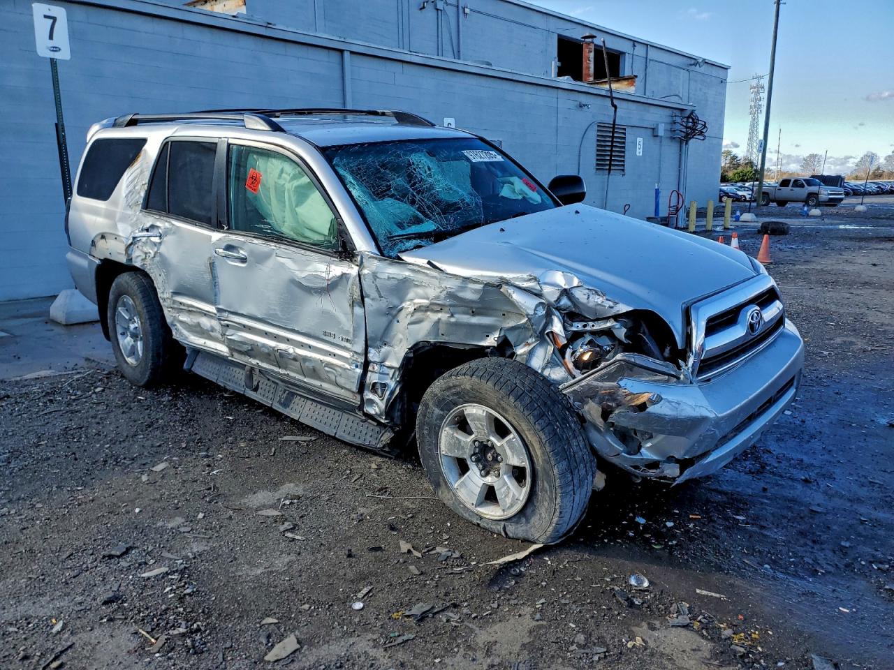 2006 TOYOTA 4RUNNER SR5 photo 4