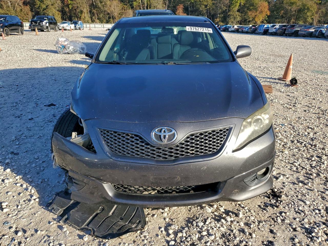 2011 TOYOTA CAMRY BASE photo 5