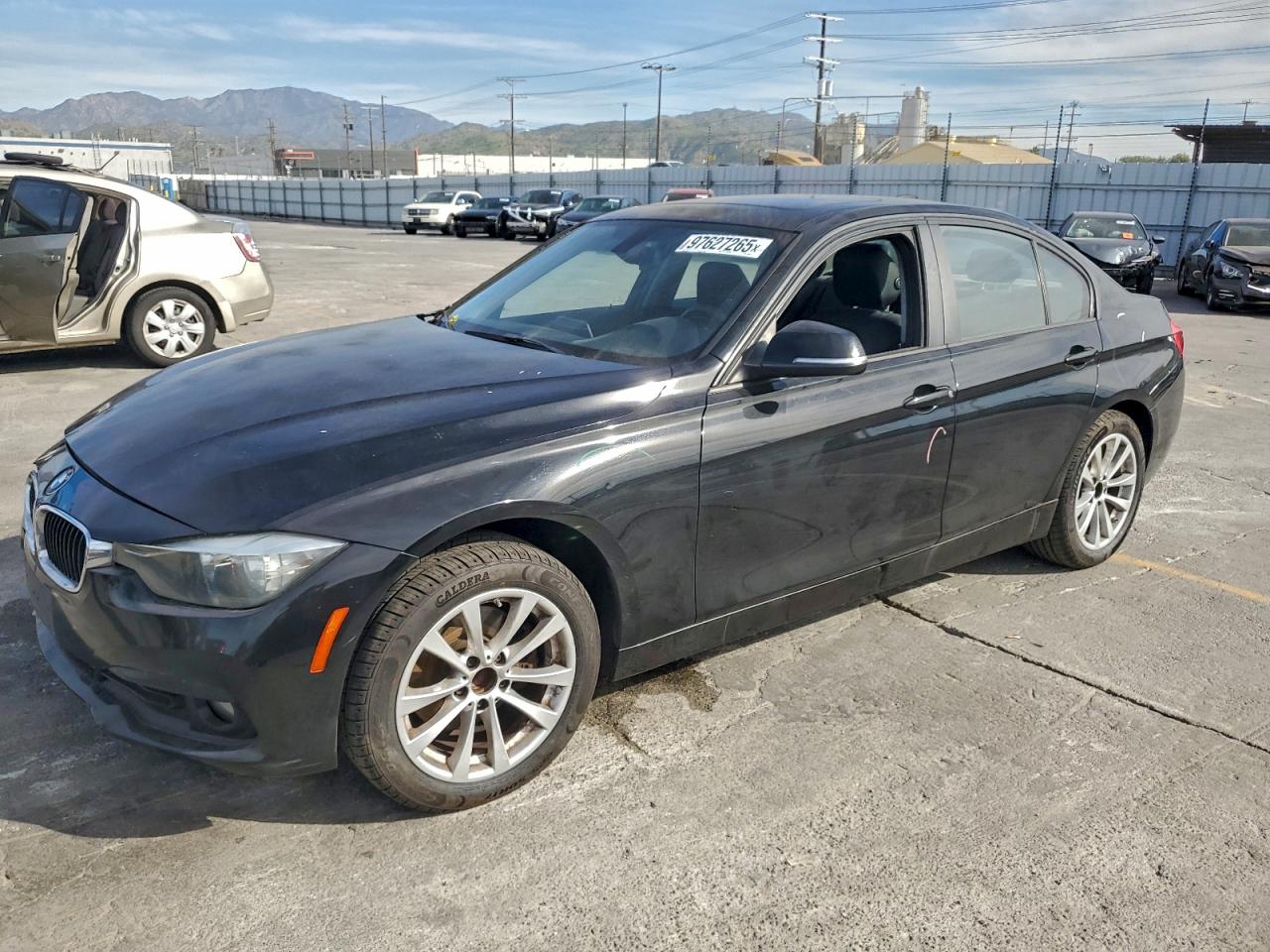 2016 BMW 320