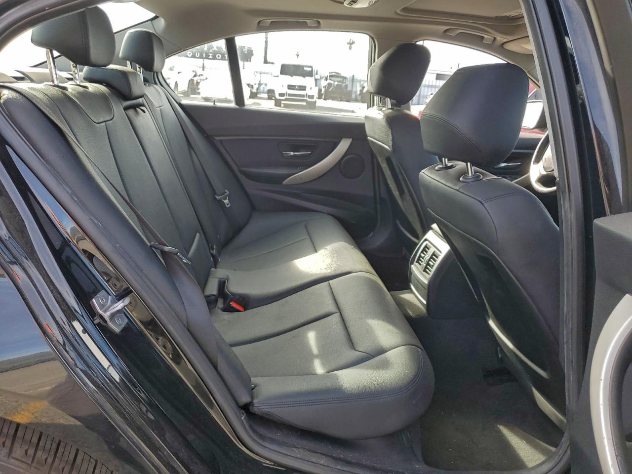2016 BMW 320 I photo 10