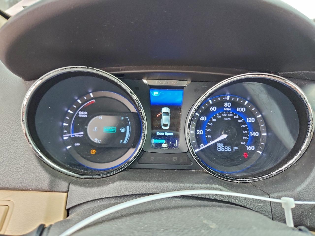 2013 HYUNDAI SONATA HYBRID photo 9